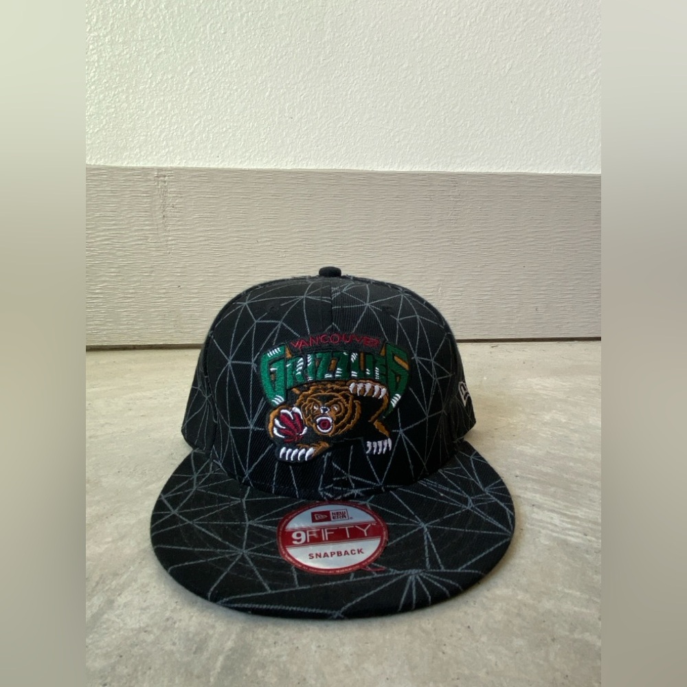 New Era Vancouver Grizzlies SnapBack